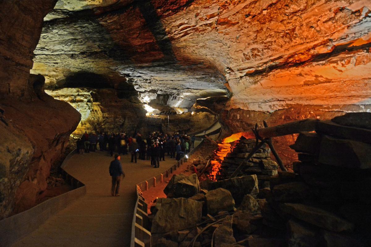 Мамонтова пещера в северной америке. Национальный парк Мамонтова пещера. Мамонтова пещера Кентукки. Флинт Мамонтова пещера. Национальный парк Мамонтова пещера США.